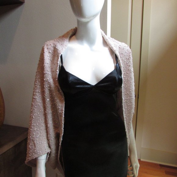 Forever 21 Cocoon Wrap - Picture 2 of 5